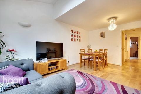 38 Hambrook Road, Snodland, ME6 5SQ