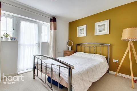 38 Hambrook Road, Snodland, ME6 5SQ