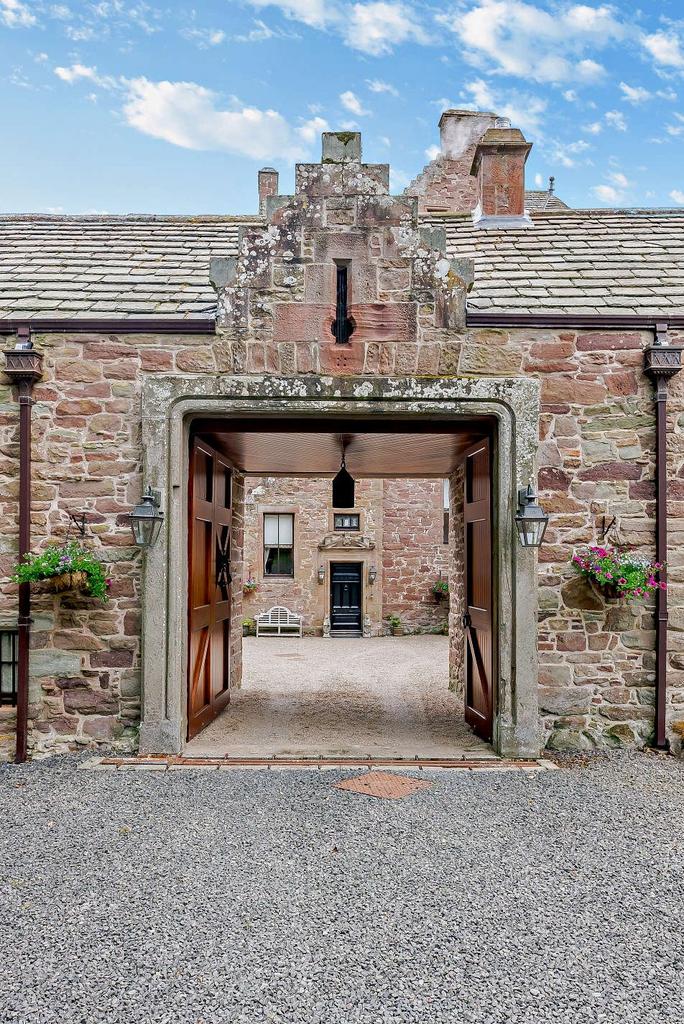 Courtyard Gates