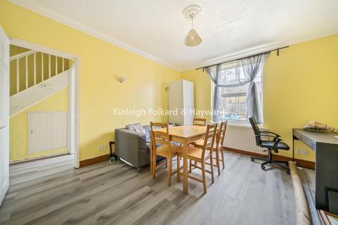 110 Moorside Road, Bromley, BR1 5ER