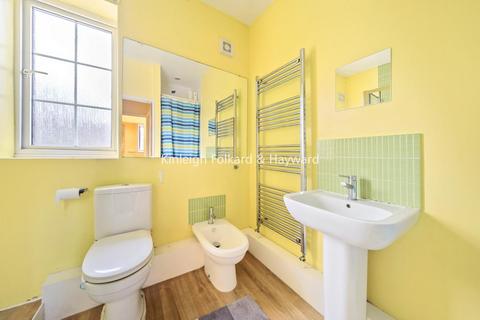 110 Moorside Road, Bromley, BR1 5ER