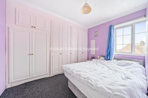 110 Moorside Road, Bromley, BR1 5ER