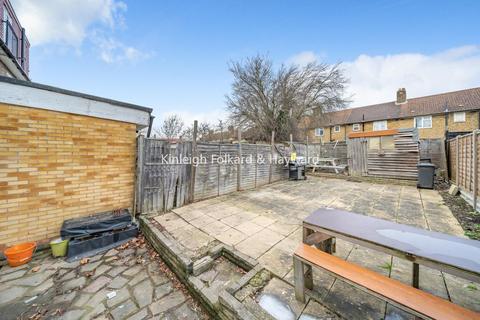 110 Moorside Road, Bromley, BR1 5ER