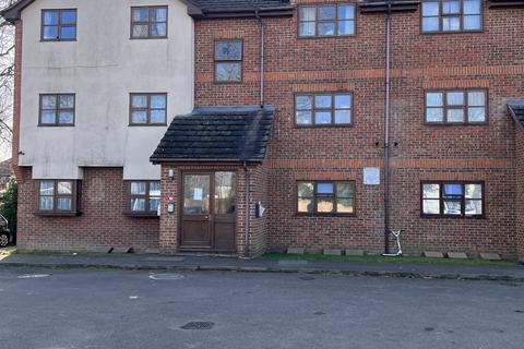 1 bedroom flat to rent, Gledwood Drive, UB4 0AF