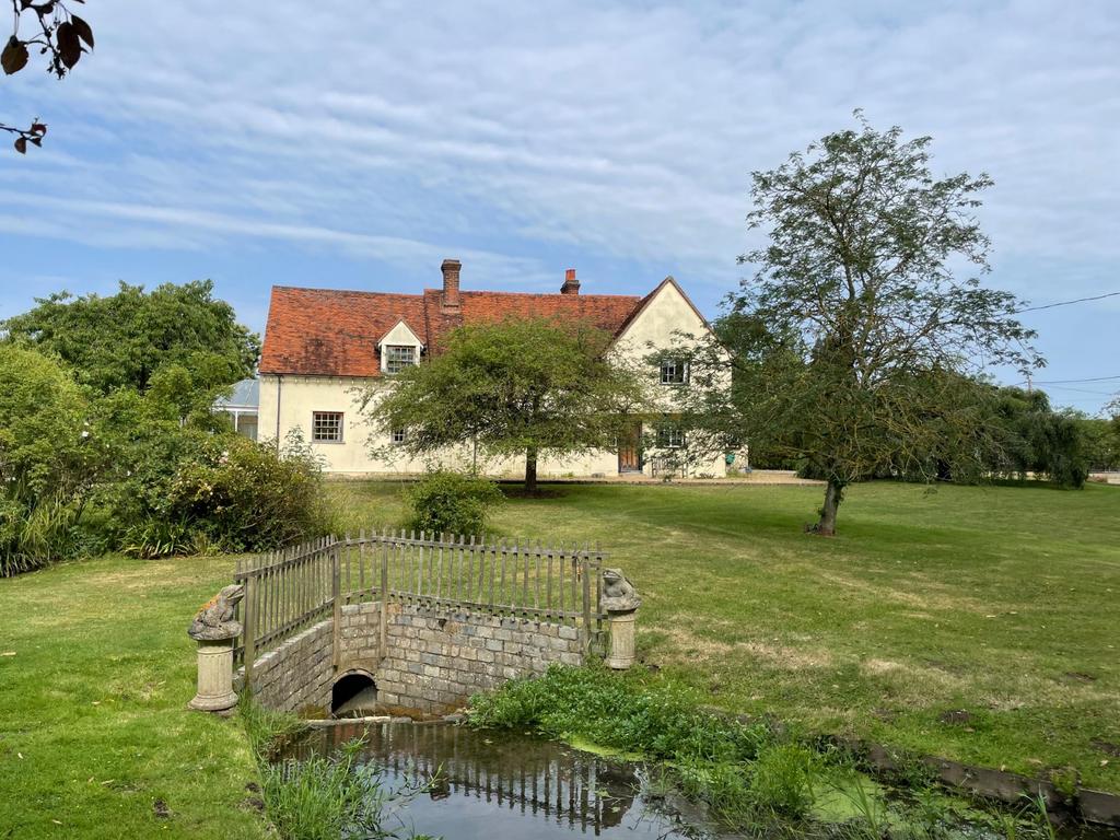 Halstead Road, Fordham, Colchester, Essex 4 bed detached house for sale