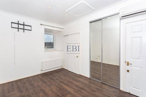 5 bedroom end of terrace house to rent, Barnfield Place, Canary Wharf, E14