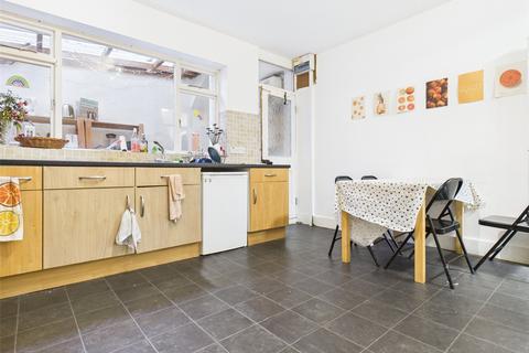 5 bedroom terraced house to rent, Wakefield Road, Brighton, East Sussex, BN2