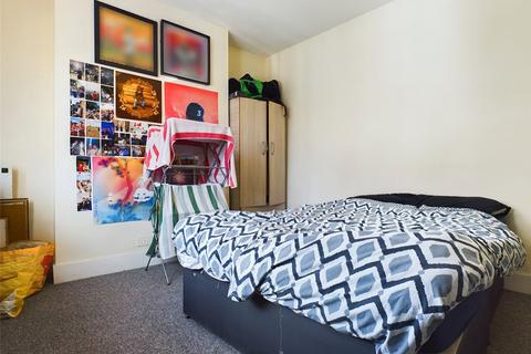 4 bedroom terraced house to rent, Islingword Street, Brighton, East Sussex, BN2