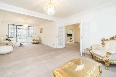 6 bedroom detached house for sale, London