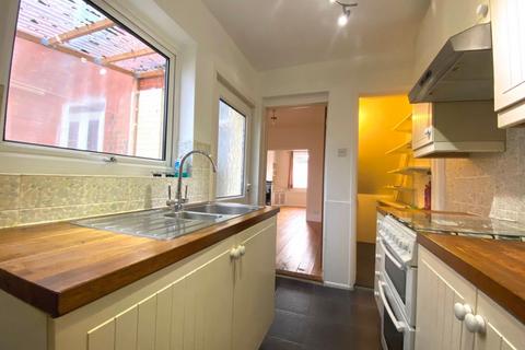 74 Junction Road, Northampton, NN2 7HS