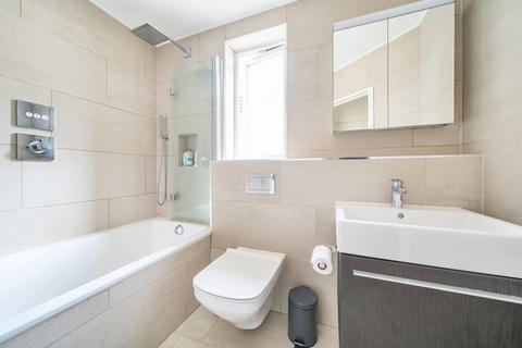 66 Lime Grove, Ruislip, HA4 8RY