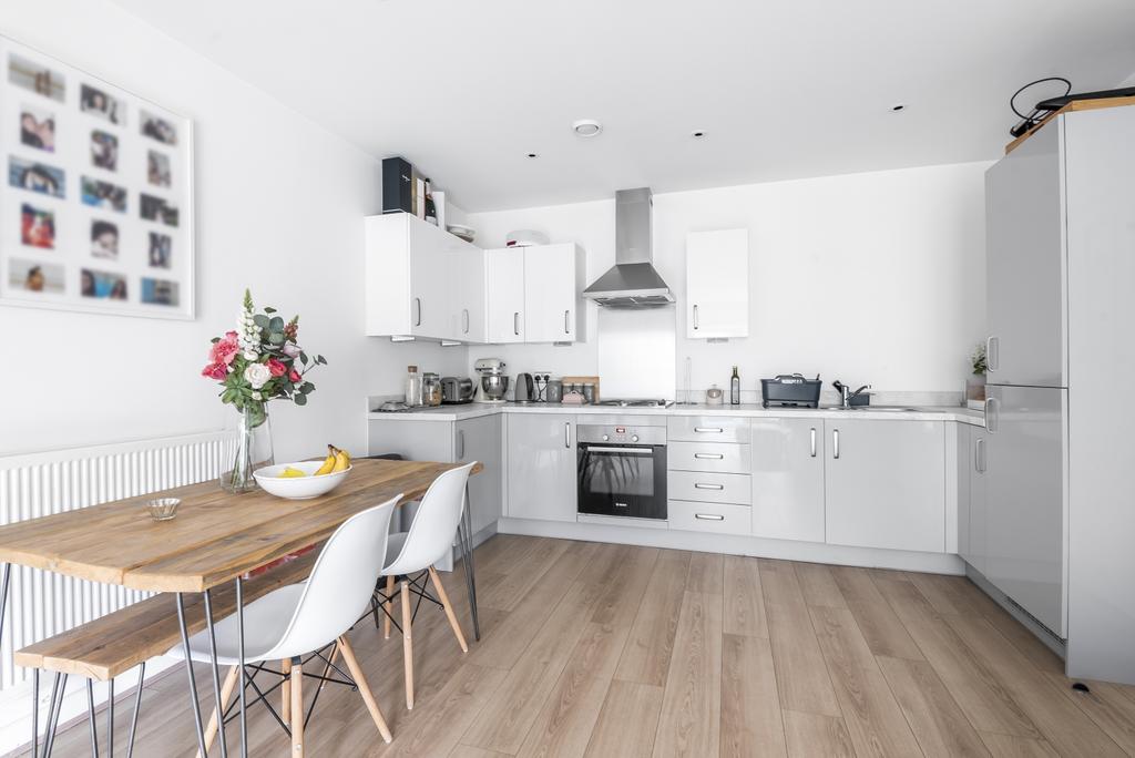 Dining/Kitchen
