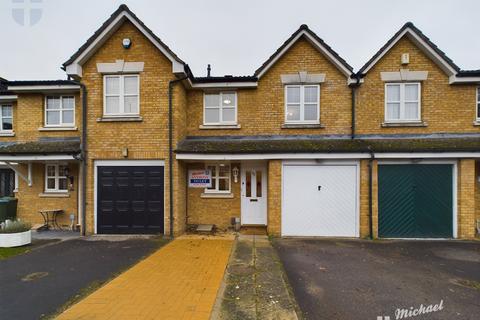 3 bedroom terraced house to rent, Friarscroft Way, Aylesbury, Buckinghamshire