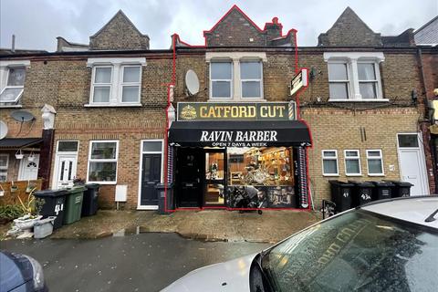 Hairdresser and barber shop for sale, 45 Sangley Road, Lewisham, London, SE6