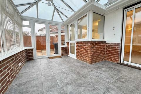 2 bedroom detached bungalow for sale, Barrow Road, Bournemouth BH8