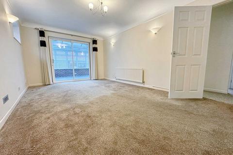 13 Barrow Road, Bournemouth, BH8 0HU