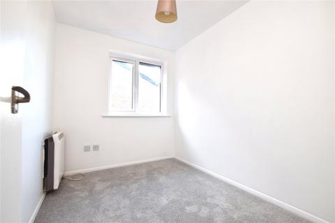 2 bedroom apartment for sale, Avenue Road, Chadwell Heath, Romford, RM6