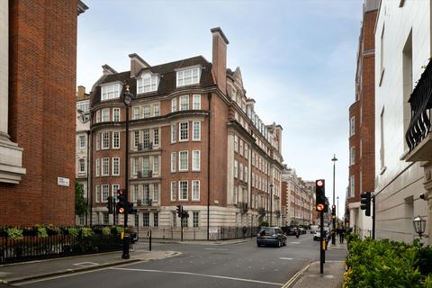 4 bedroom flat for sale, Park Street, Mayfair, London, W1K