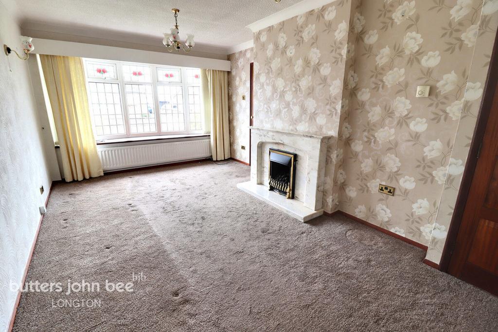 Glenwood Close, StokeOnTrent 2 bed semidetached bungalow for sale