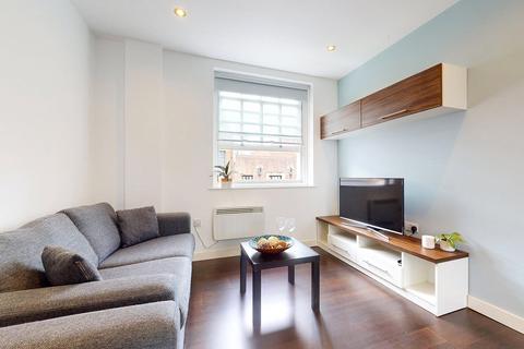 2 bedroom apartment to rent, Apt 47, Park Square Residence, 21 Park Square South LS1