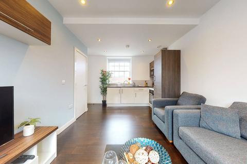 2 bedroom apartment to rent, Apt 47, Park Square Residence, 21 Park Square South LS1
