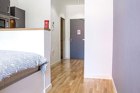 Studio to rent, Apt 13, Q Two Residence, 25 Queen Street LS1