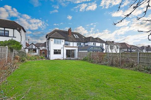 39 Grange Crescent, Chigwell, IG7 5JD