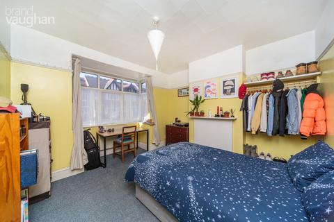 3 bedroom terraced house to rent, Roedale Road, Brighton BN1