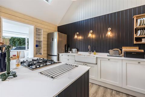 Loring View Loring Road, Salcombe, TQ8 8BL
