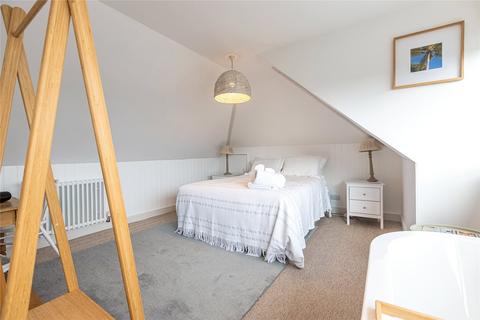 Loring View Loring Road, Salcombe, TQ8 8BL
