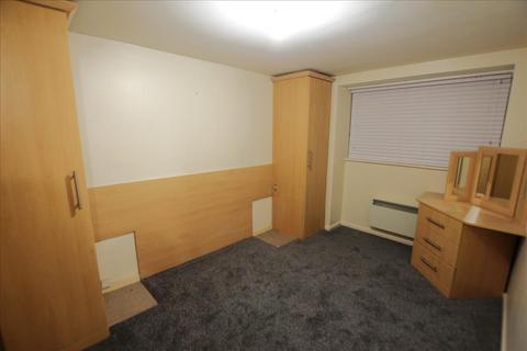 2 bedroom flat to rent, St. Pauls Rise, Palmers Green, London, N13