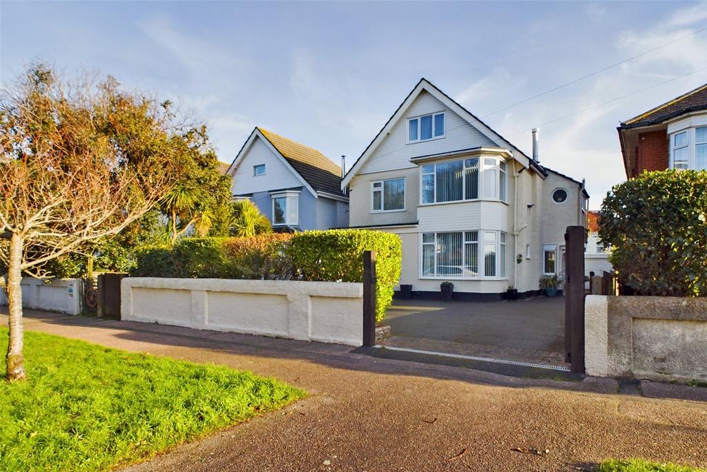 Grand Avenue, Bournemouth, Dorset, BH6 5 bed detached house for sale £950,000