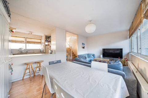 3 bedroom flat for sale, Whitley House, Pimlico, London, SW1V