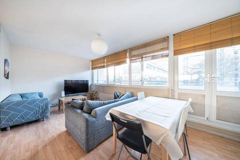 3 bedroom flat for sale, Whitley House, Pimlico, London, SW1V