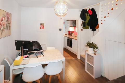 128 Milton Road, Belvedere, DA17 5BA