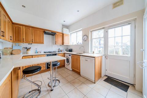 194 Pitshanger Lane, Ealing, London, W5 1QG