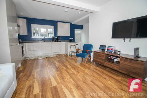 19 Barnhurst Path, Watford, WD19 6TX