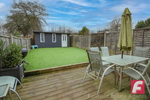 19 Barnhurst Path, Watford, WD19 6TX