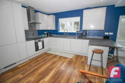 19 Barnhurst Path, Watford, WD19 6TX