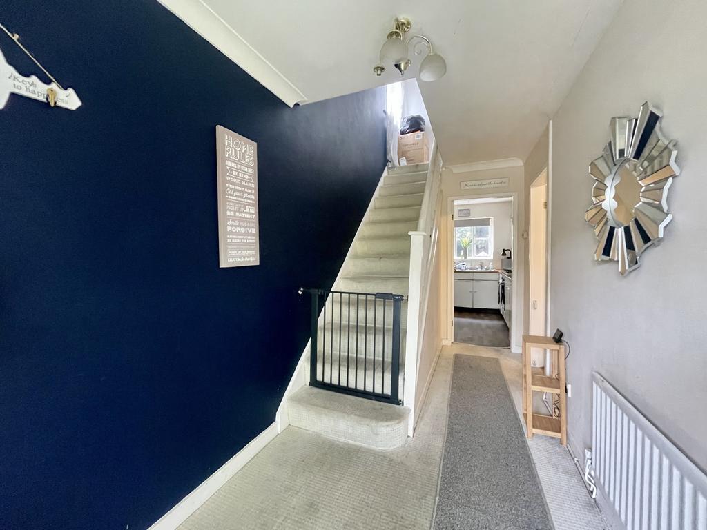Carnoustie Close, Preston PR2 3 bed detached house for sale £220,000