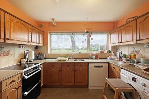 10 Beverley Close, Balsall Common, Coventry, CV7 7GA