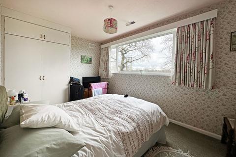 10 Beverley Close, Balsall Common, Coventry, CV7 7GA
