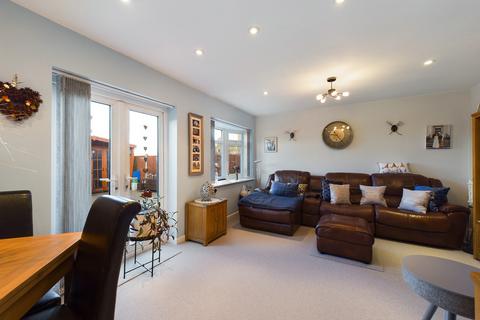 45 Birch Close, Benfleet, SS7 4NE