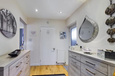 45 Birch Close, Benfleet, SS7 4NE