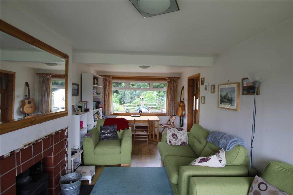 Carradale PA28 2 bed terraced house for sale £125,000
