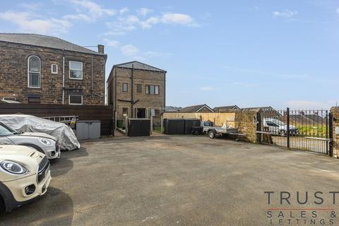 undefined, Bunkers Lane, Batley, WF17