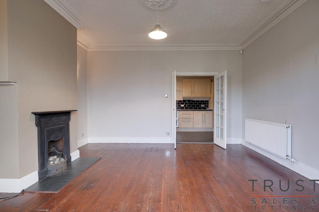 Clifton, Brighouse HD6 2 bed terraced house for sale £140,000