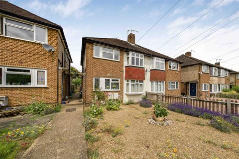 12a Warren Road, Twickenham, TW2 7DL