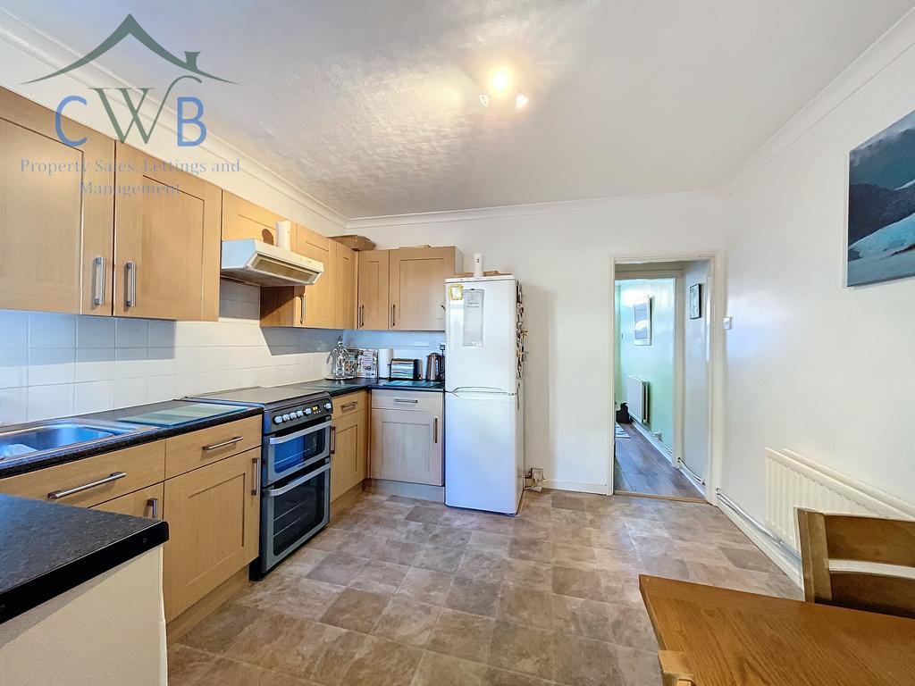 Bramley Road, Snodland, ME6 2 bed terraced house for sale £250,000