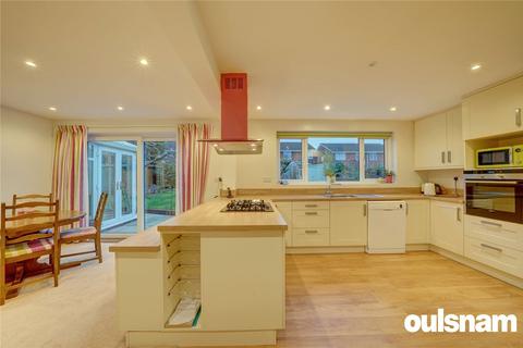 13 Windsor Road, Droitwich, WR9 7BZ